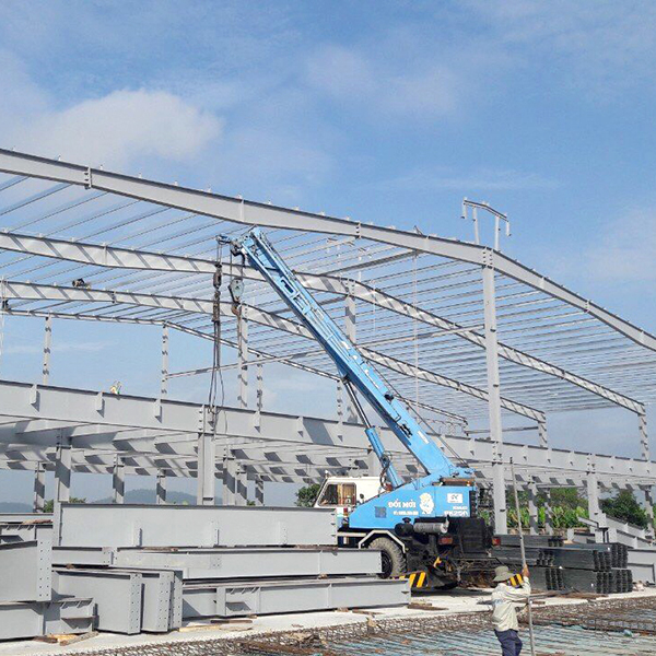Thi công, lắp dựng xưởng sản xuất gỗ